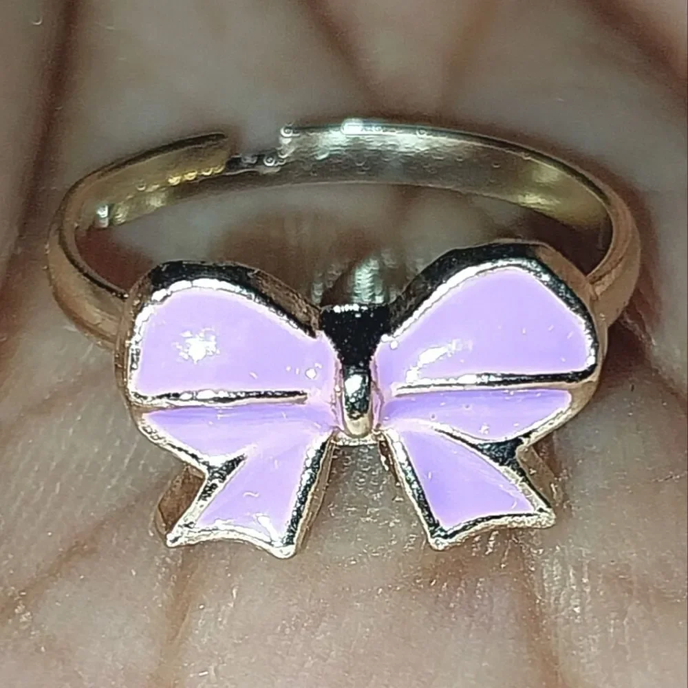 Super cute girls jeweled adjustable ring